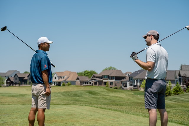 Read more about the article Golf etiketti: 8 kultaista sääntöä